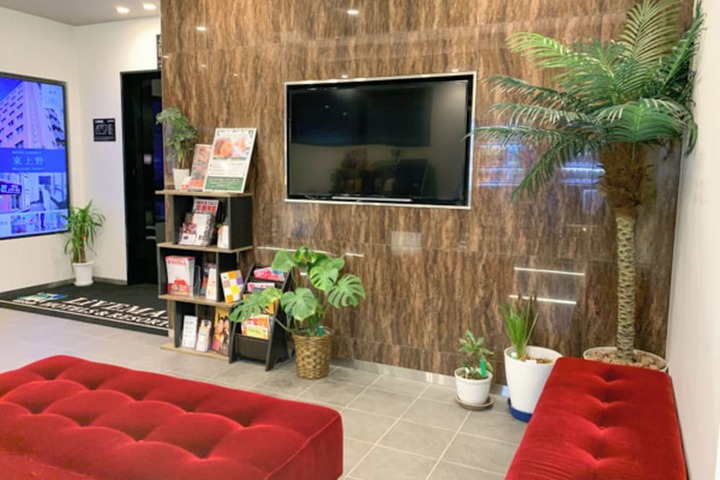 Hotel Interior 4 of 22
