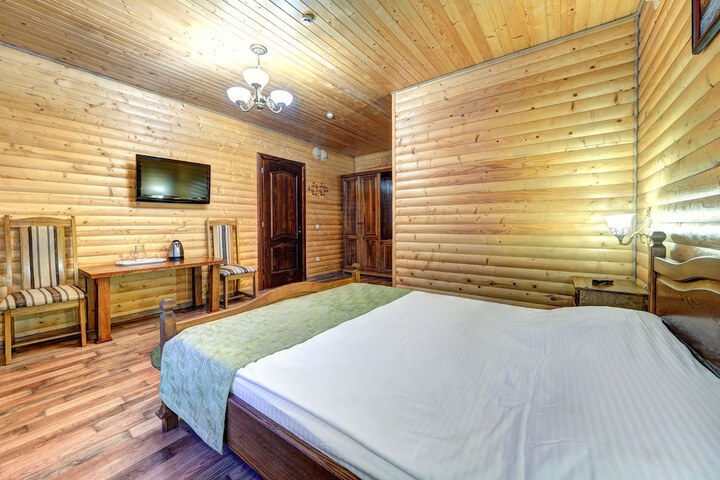 Room 17 of 51