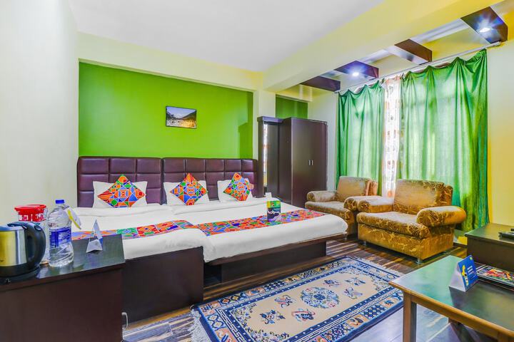Room 27 of 29