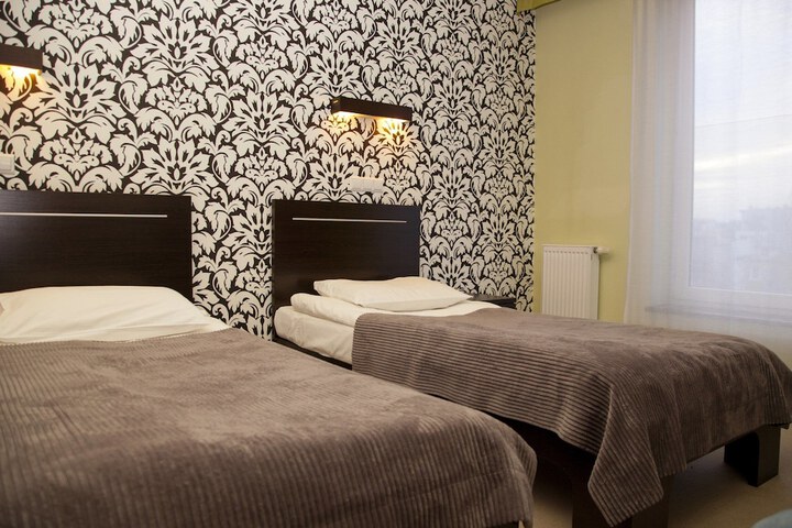 Room 14 of 70