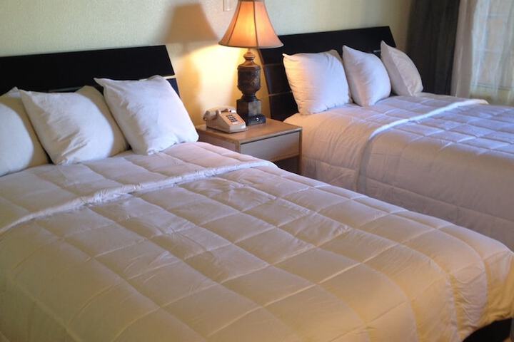 Room 18 of 141