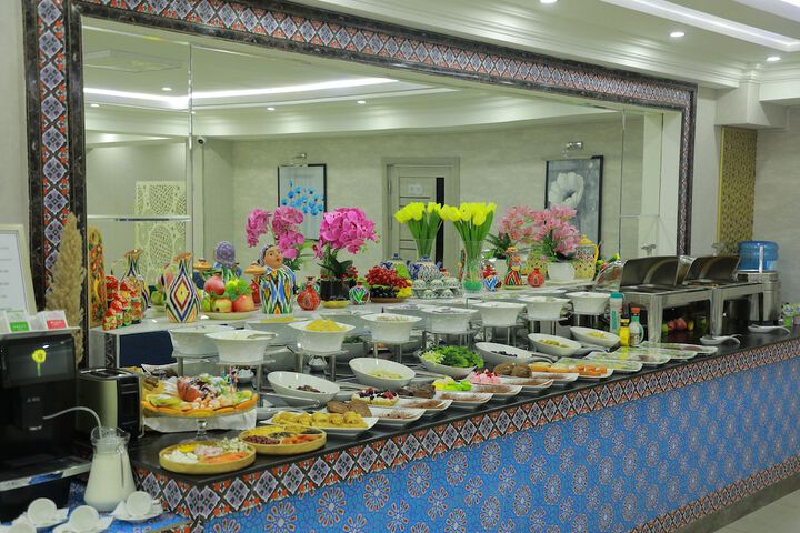 Breakfast/Coffee Service 40 of 81