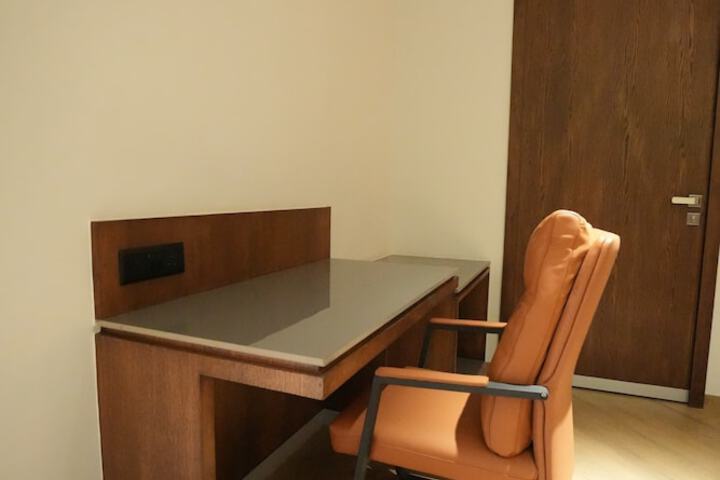 Room 14 of 31