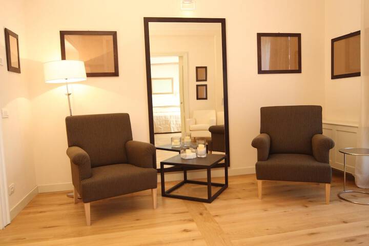 Room 6 of 22