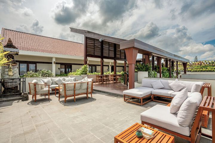 Terrace/Patio 21 of 22