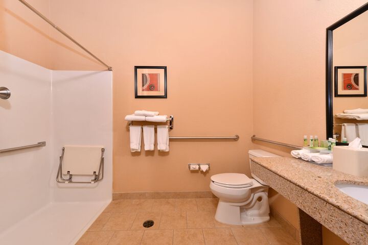 Room 42 of 82