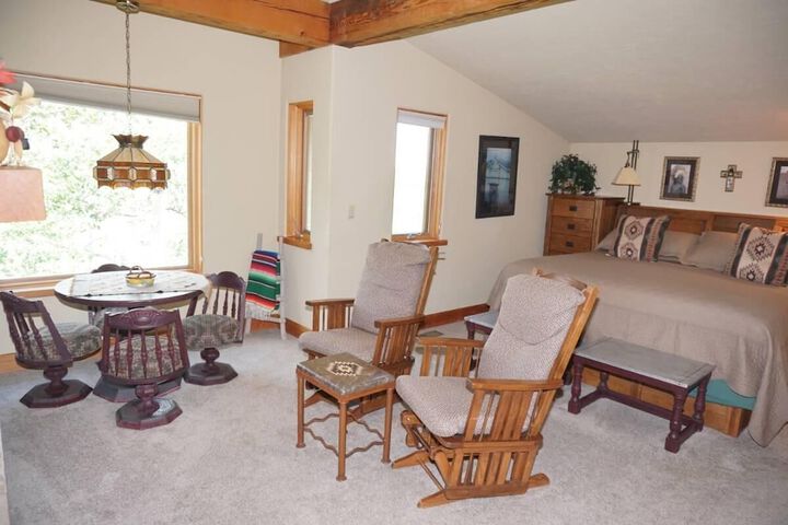 Room 2 of 23