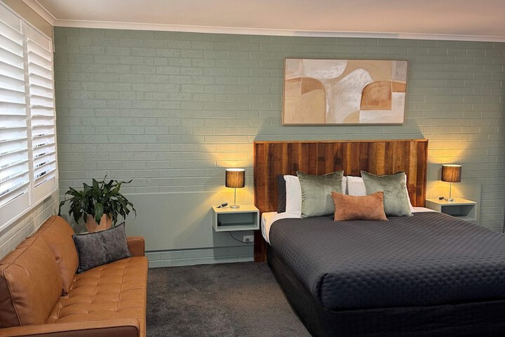Room 19 of 41