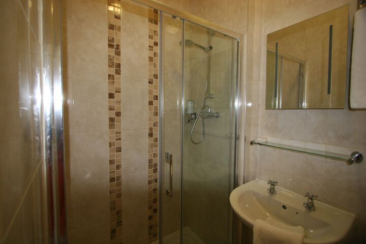 Room 30 of 52