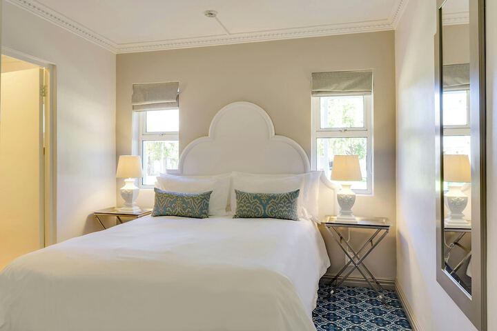 Room 16 of 62