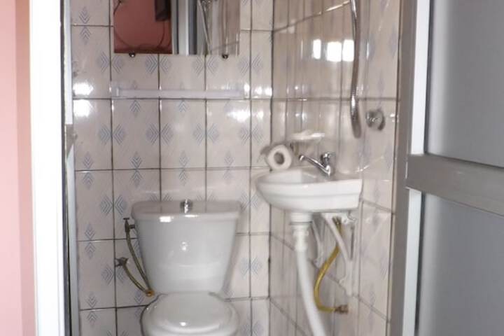 Room 3 of 24