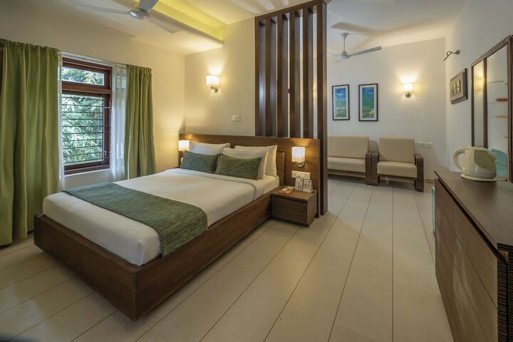 Room 9 of 56