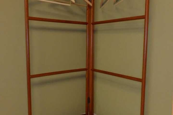Room 14 of 32