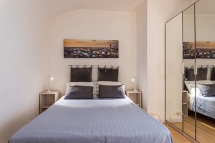 Room 12 of 12