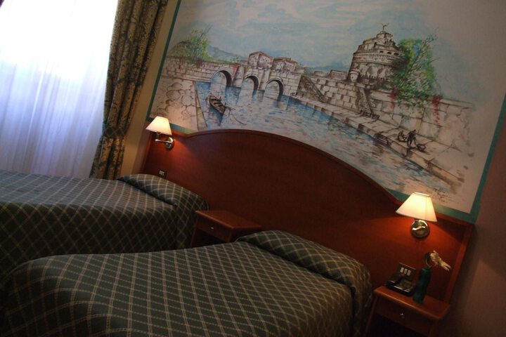 Room 4 of 21