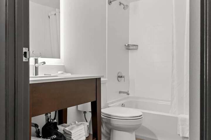 Room 12 of 49