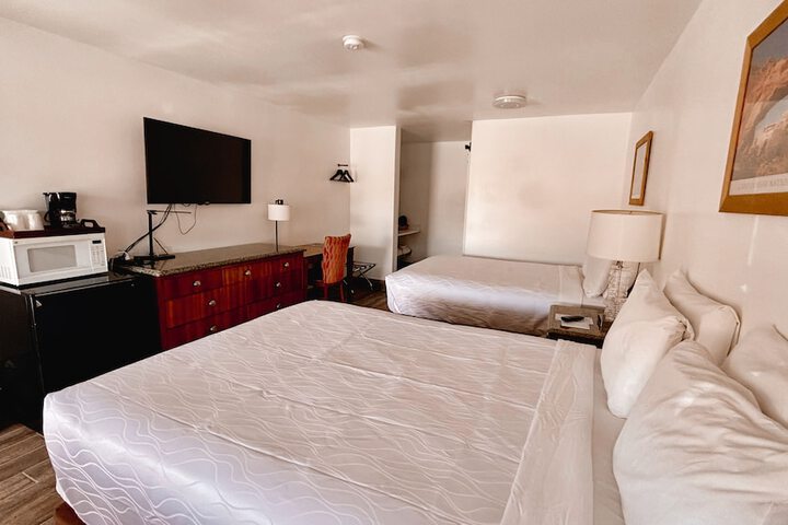 Room 7 of 47