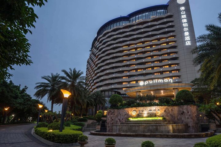 Hotel 92 of 105