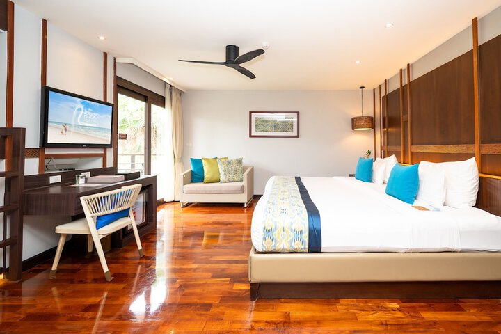 Room 15 of 73