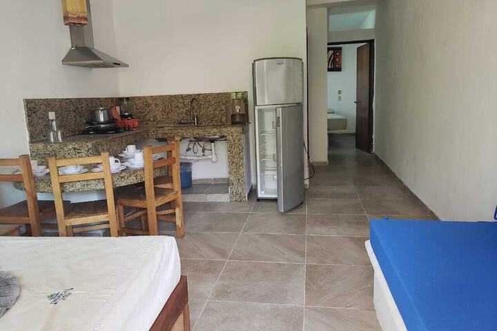 Room 10 of 25