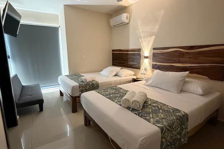 Room 3 of 10