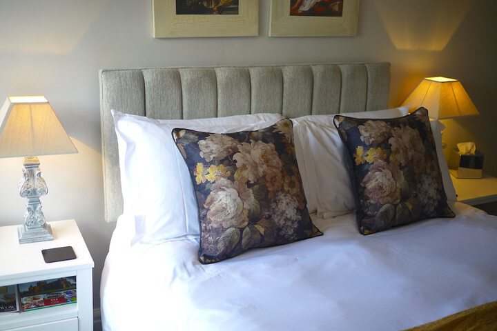 Room 32 of 165