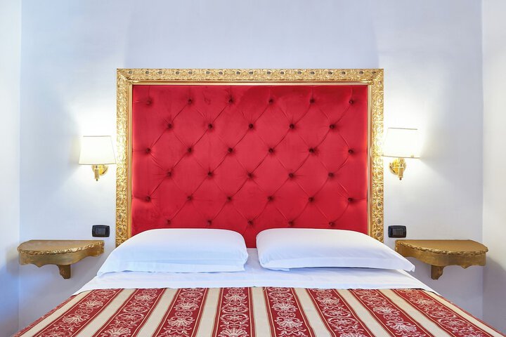 Room 48 of 69