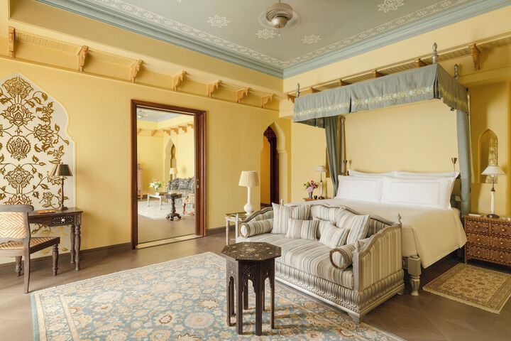 Room 20 of 80
