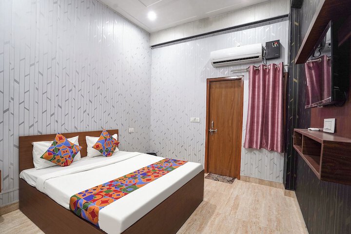Room 22 of 28