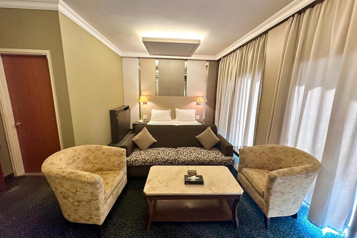 Room 22 of 54
