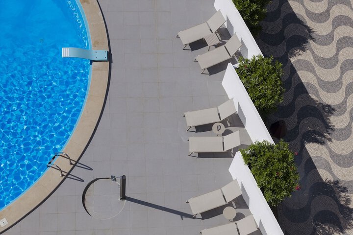 Pool Hotel
