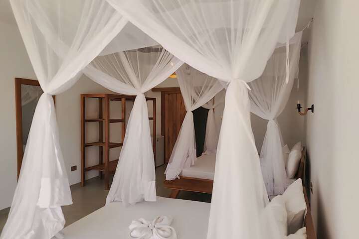 Room 11 of 53