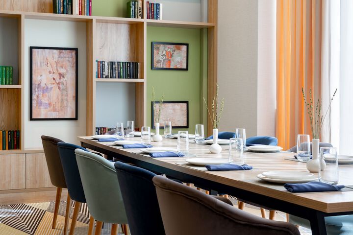 Dining 72 of 141
