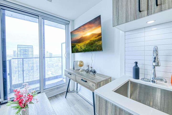 Room 205 of 340