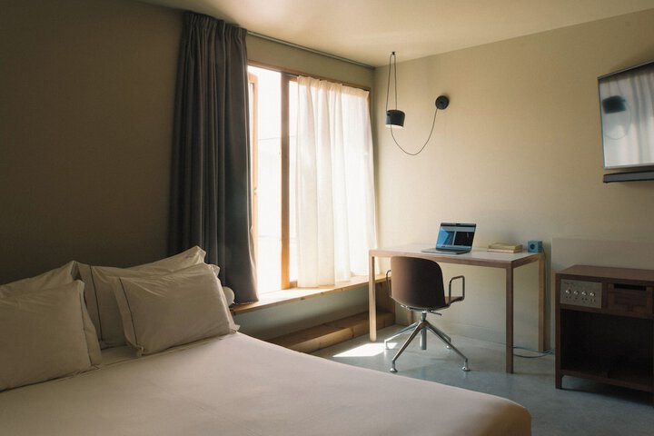 Room 18 of 82