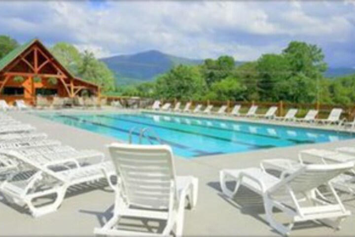 Pool 15 of 24