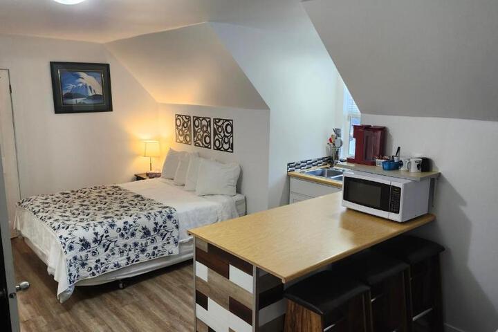 Photo 8