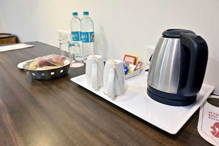 Breakfast/Coffee Service 15 of 21