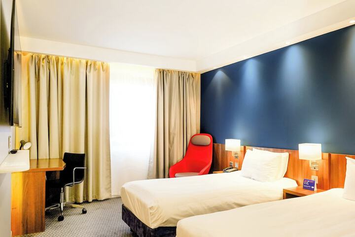 Room 15 of 58