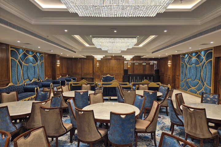 Ballroom/Hall 42 of 55