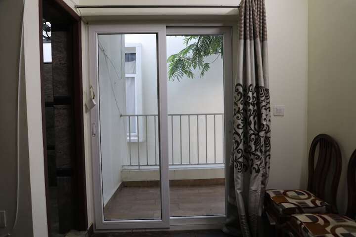 Room 9 of 22