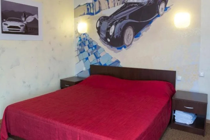 Hotel Garazh