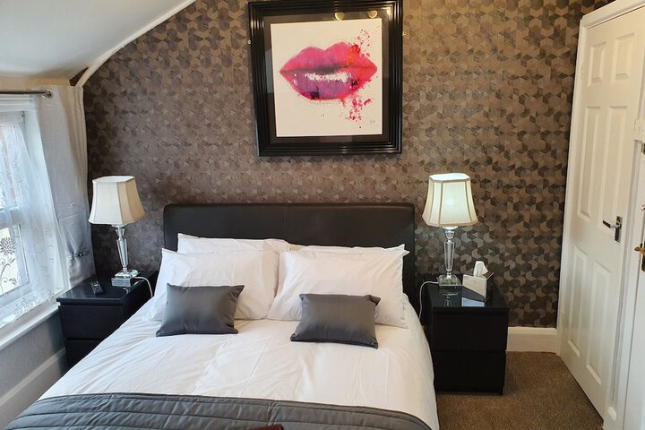 Room 20 of 49