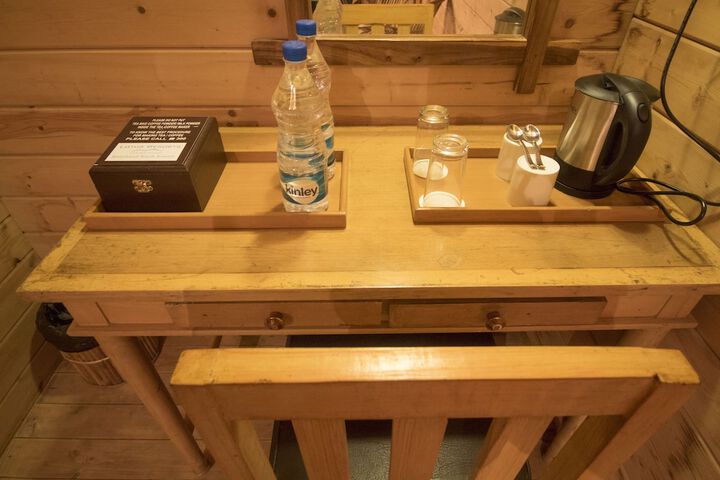 Room amenity