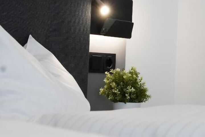 Room 15 of 41