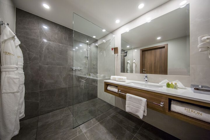 Bath Photo