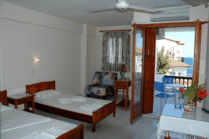 Room 2 of 11