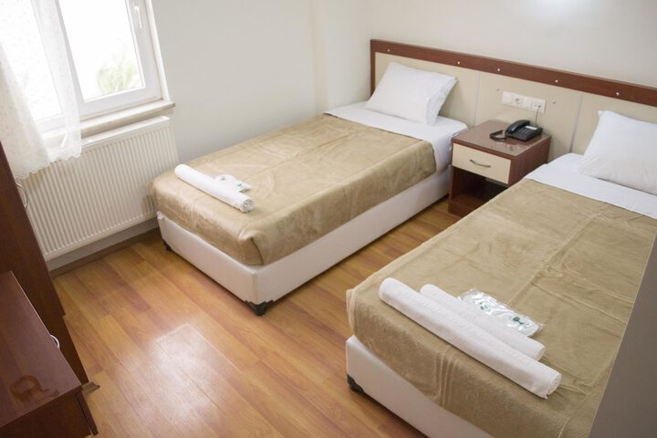 Room 16 of 63