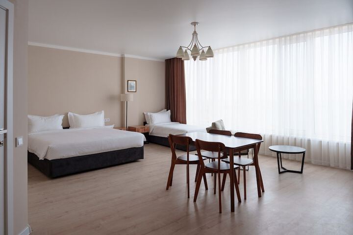 Room 19 of 49