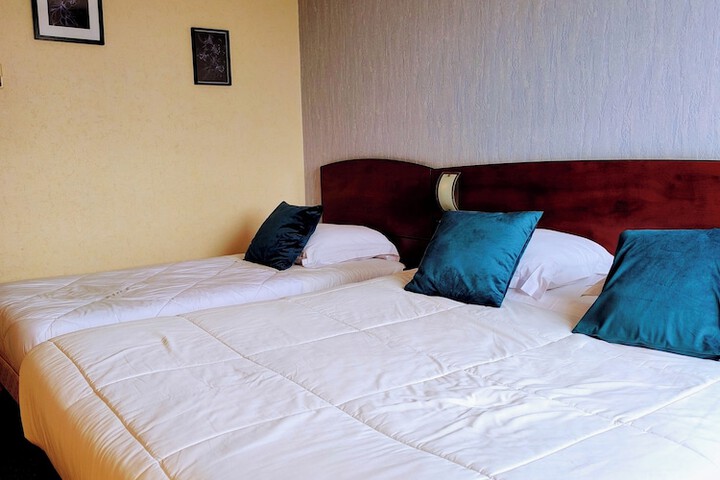 Room 52 of 113